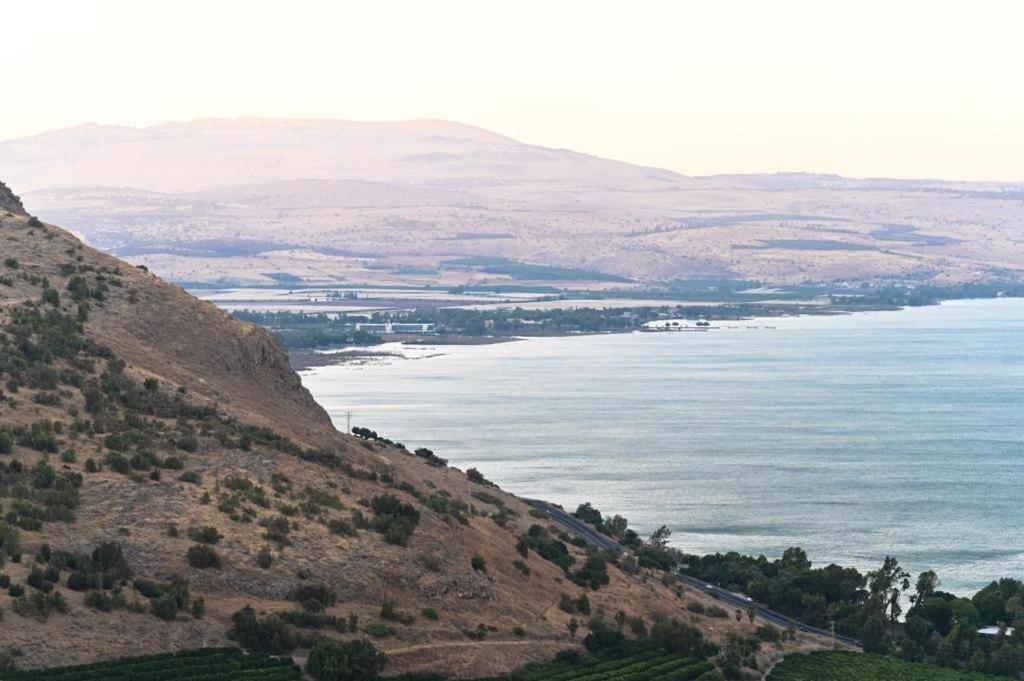Вилла וילה על ההר Poriyya Экстерьер фото